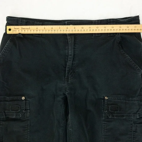 Duluth Trading Co Flex Fire Hose Cargo Pants Mens 36x32 (35x29) Black Utility - Picture 7 of 11